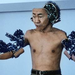 犬屋敷 真人版 - AcxSWBXrE8EVhCPKrAJN14eJNJL.jpg